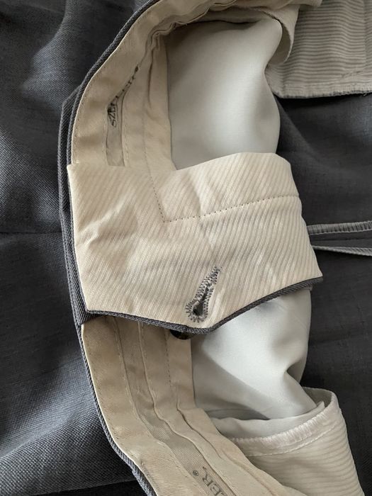 grafitowy garnitur męski