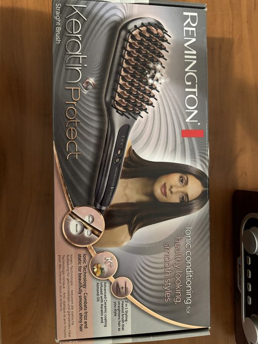 Szczotka prostująca REMINGTON CB7480 Keratin Protect