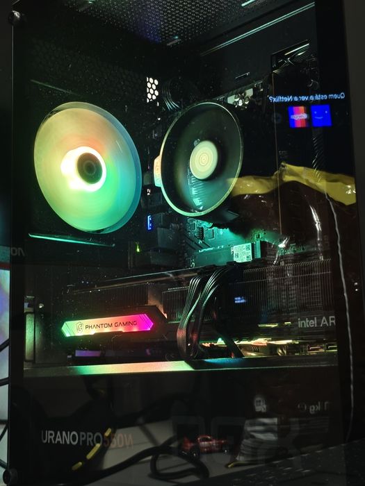 PC gamer Ryzen 5 32gb arc a770