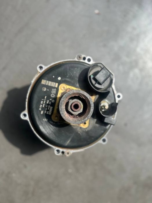 Генератор с водяным охлаждением BMW е38-е39-е53-е65 m62b44 Range Rover (L322)