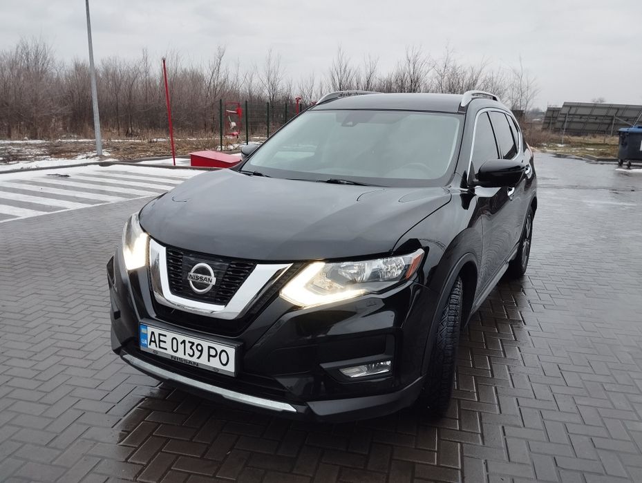 Продам Nissan Rogue в комплектації SL
