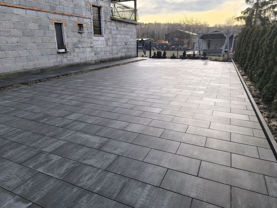 Usługi brukarskie,układanie kostki brukowej. Usługi minikoparką.