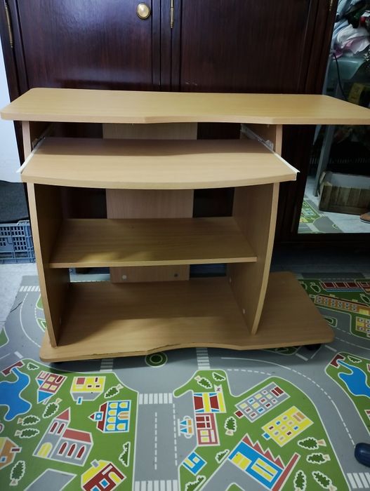 Secretaria com rodas