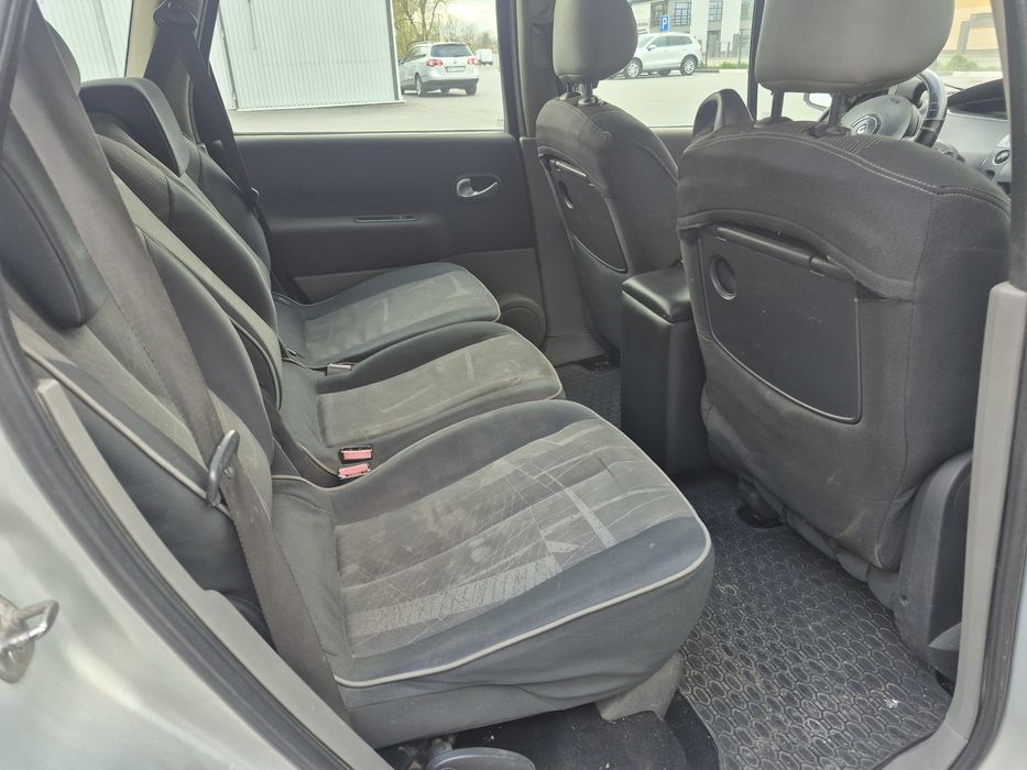 Renault Grand Scenic 7 мест