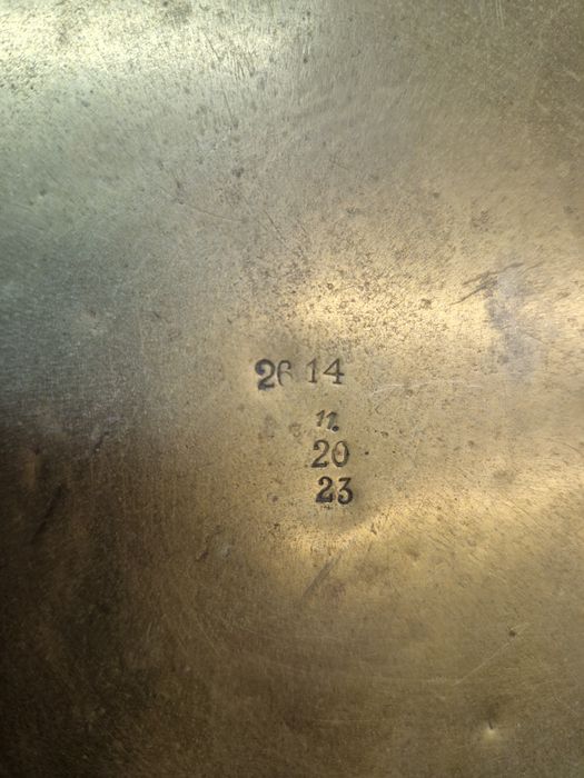 Zabytkowa waga szalkowa – marmur, mosiądz – Genewa – ok. 1883 r.