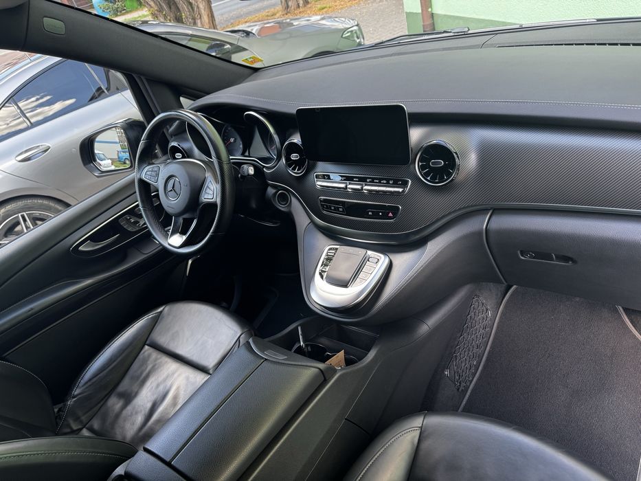 Wynajem MERCEDES V-KLASA 4MATIC 7-OSÓB VIP wypożyczalnia rent van HAK