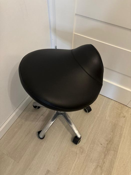 Krzesło siodło kosmetyczne