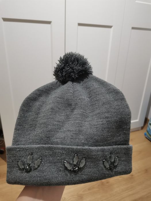 Czapka damska zimowa na zimę jesienna zimowa ciepła szara z pomponem