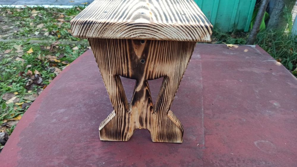 Продам табурет ручної роботи