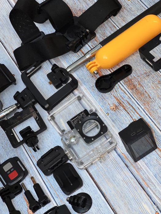 Крепления и аксесуары для Экшен камеры