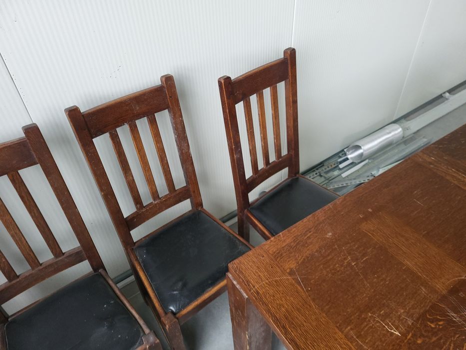 Stół drewniany + 4 krzesła