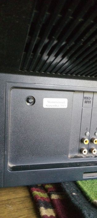 Телевизор JVC 400 грн