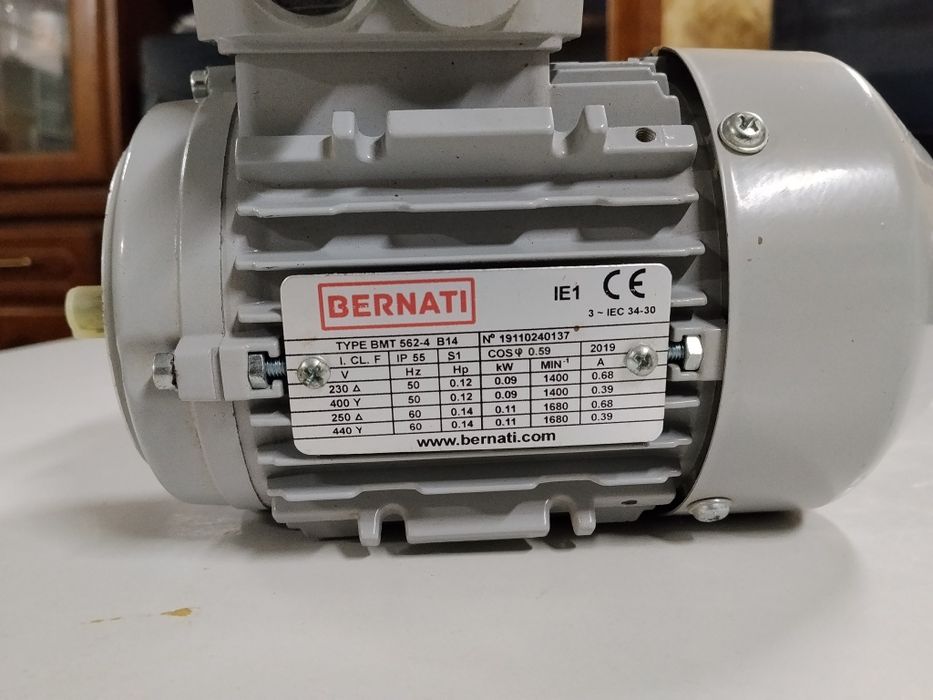 Motor Elétrico Trifásico BERNATI