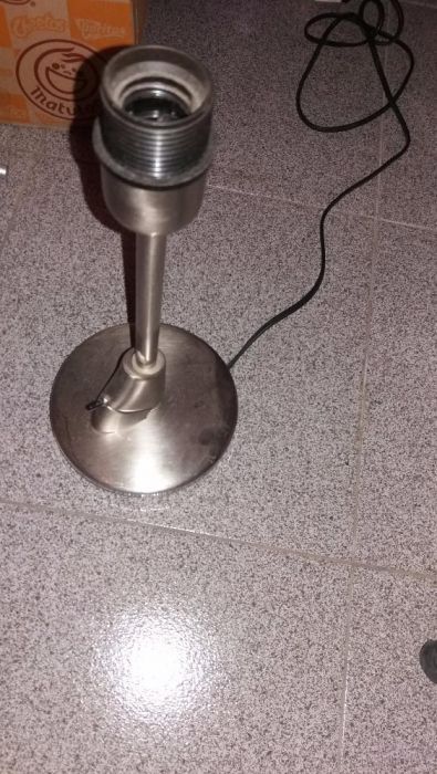 Candeeiro de mesa - Inox