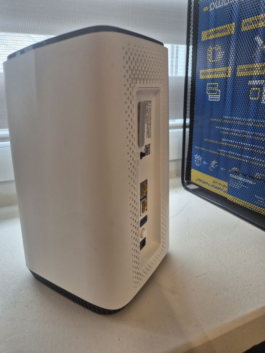 ZyXel NR5103E Domowy Biurowy Najszybszy router  LTE 5G WiFi AX LAN 2