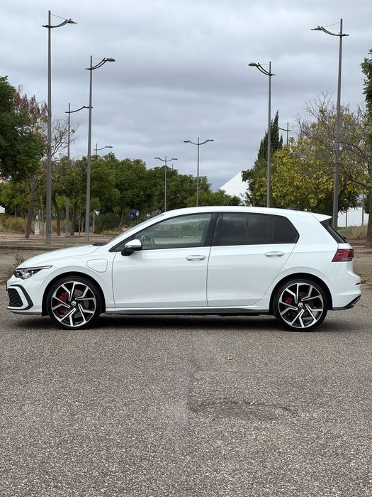 Volkswagen Golf 8 GTE