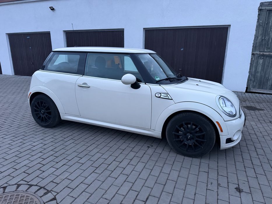 Mini Cooper. Mini One