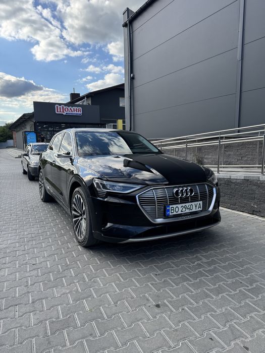 Audi etron 2019 95 квт