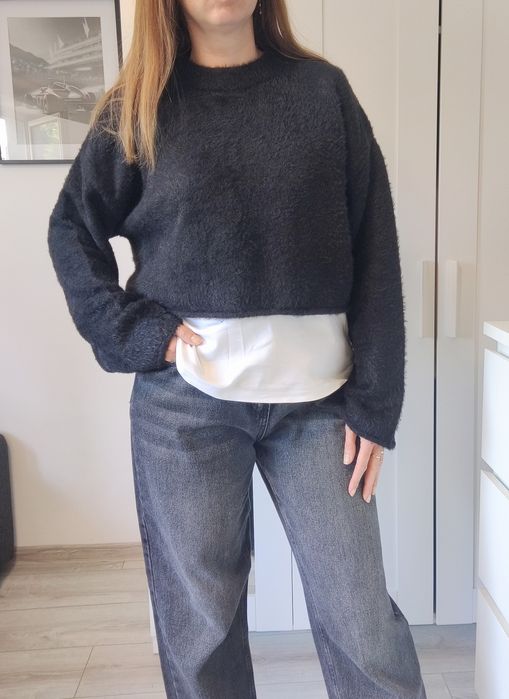 Sweter damski oversize czarny z miękkiej puszystej dzianiny H&M M/38