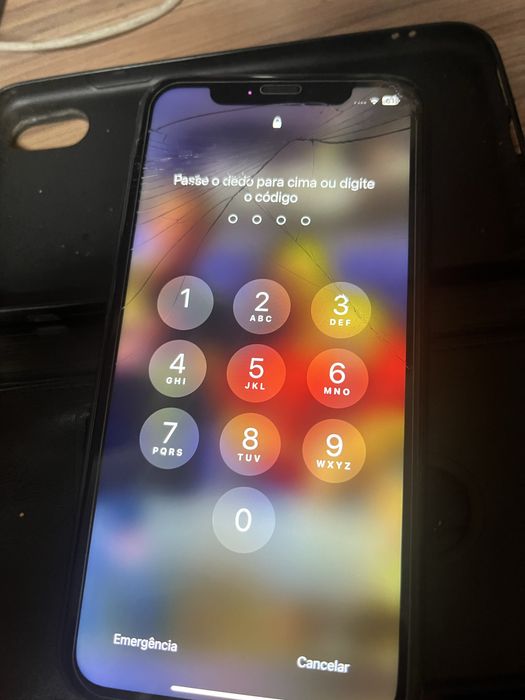 Vendo Iphone XR impecavel
