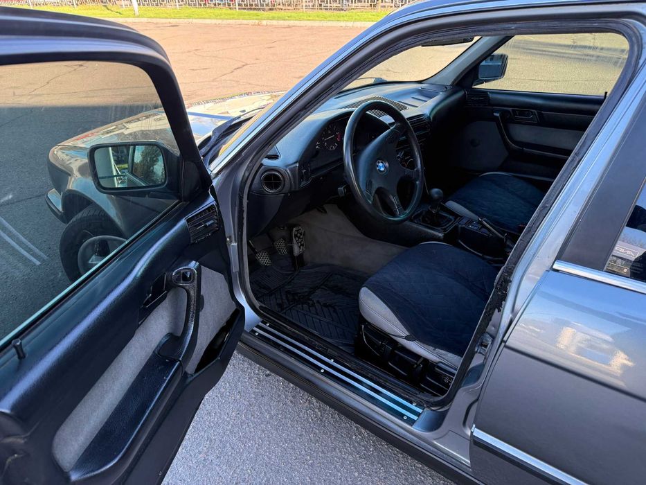 Продам BMW 5-series е34 1990р 2.0 м50-б20 плита механика