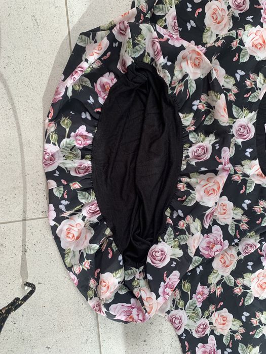 Bluzka czarna w kwiaty w róże kimono obersize