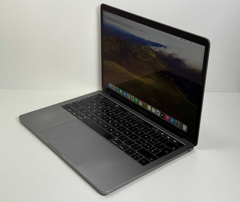 Apple MacBook Pro 13 2019 TouchBar - i5 8GB RAM / 128GB SSD - 87% Kondycji baterii - Gwarancja -