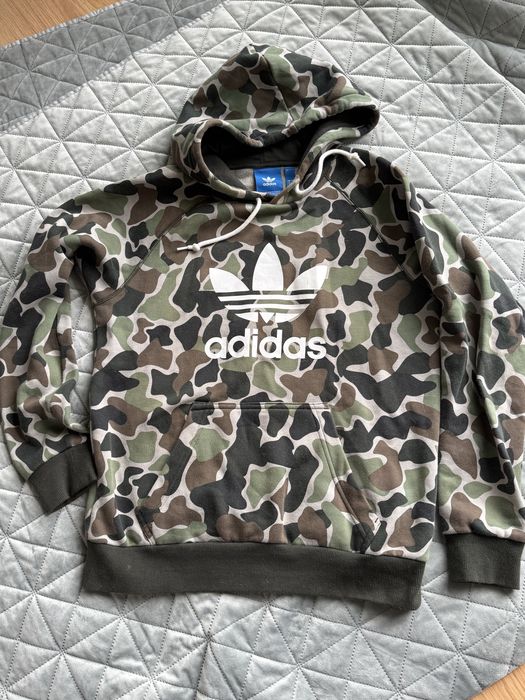 Sweater Adidas padrão camuflado