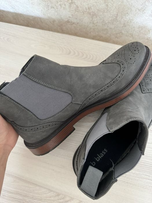 Ботінки черевики челсі