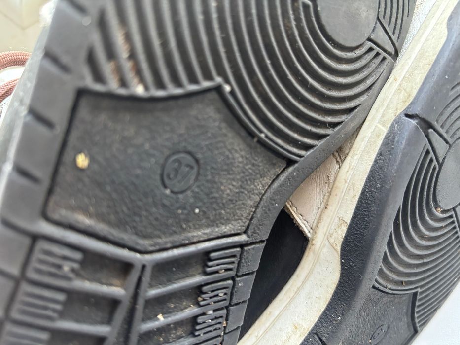 Кеди високі 37 розмір віддам