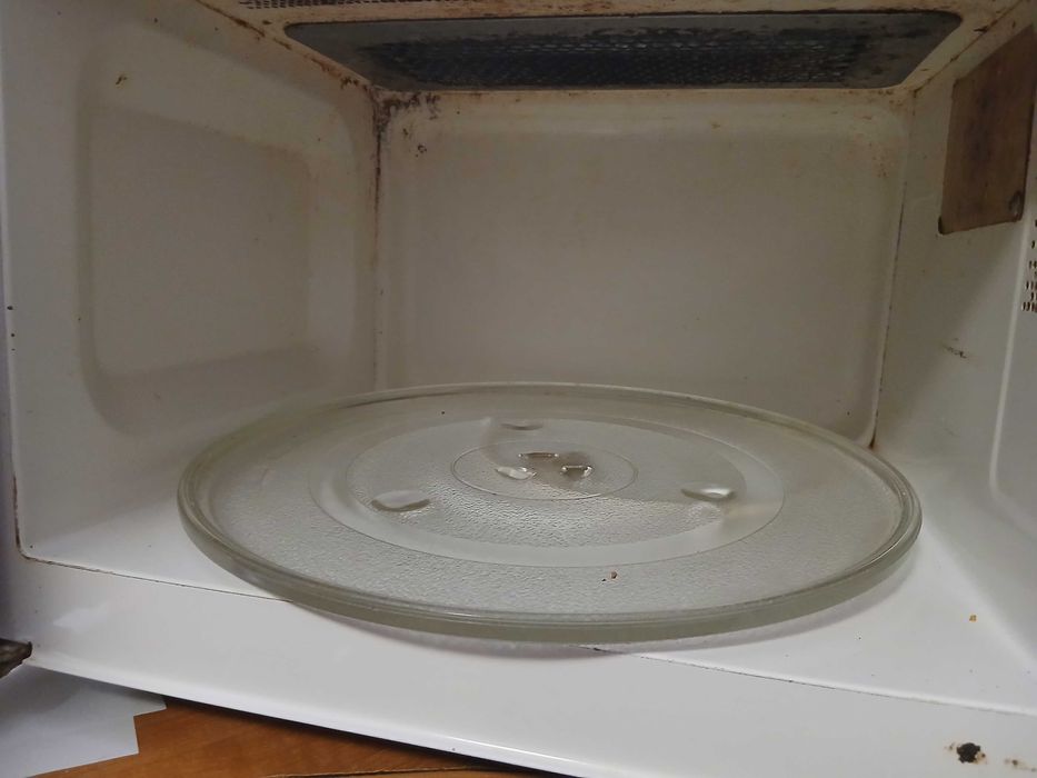 Мікрохвильова піч