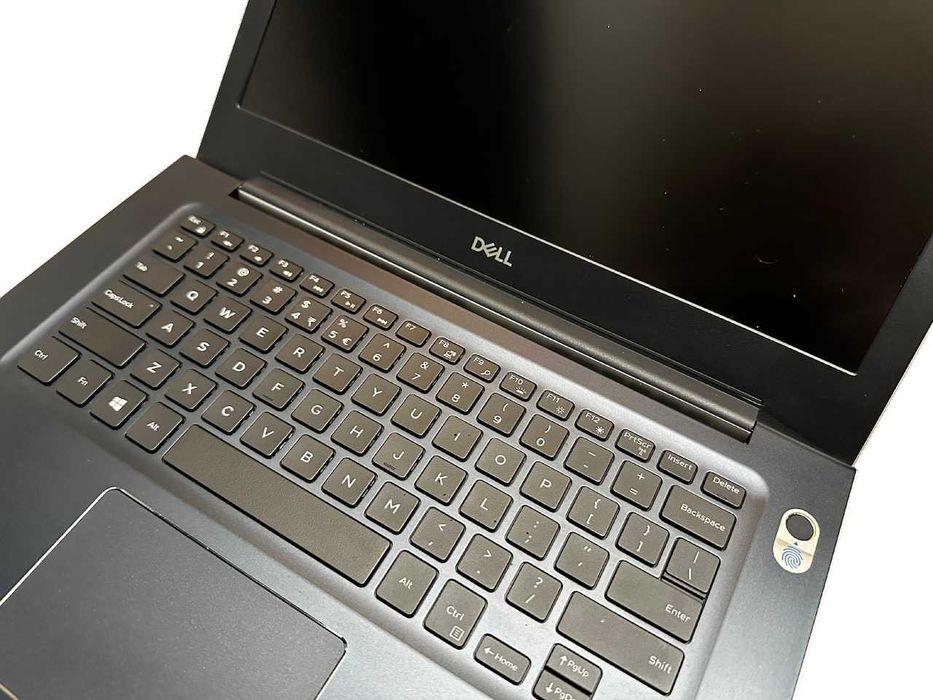 Dell Vostro 14" 5471 i5-8250U 16 GB RAM SSD + HDD Win 11 Pro