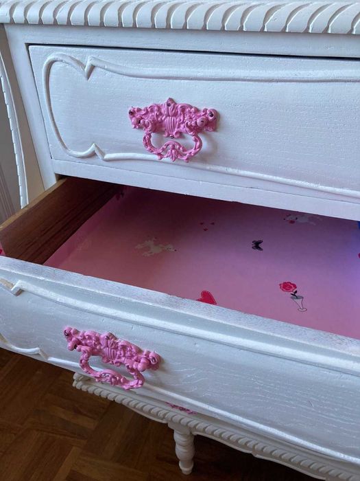 Cómoda antiga restaurada