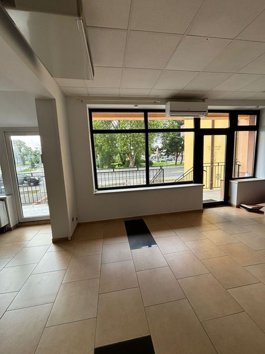 LOKAL USŁUGOWY w ścisłym centrum