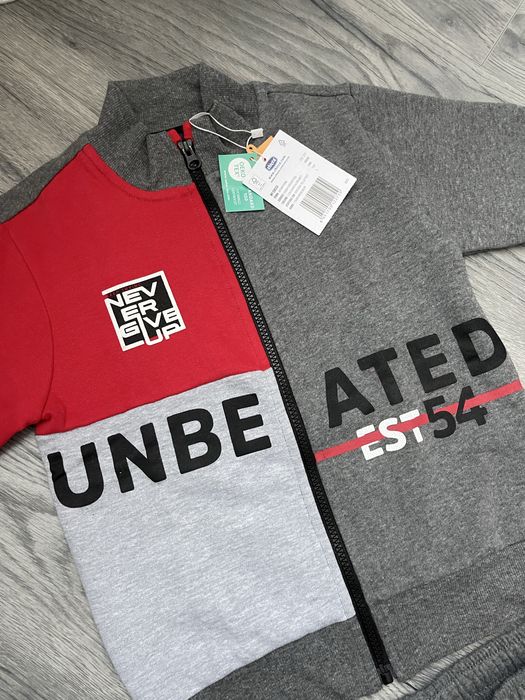 Дитячий утеплений костюм Chicco Edvard розмір на 7 років,122 см. НОВИЙ