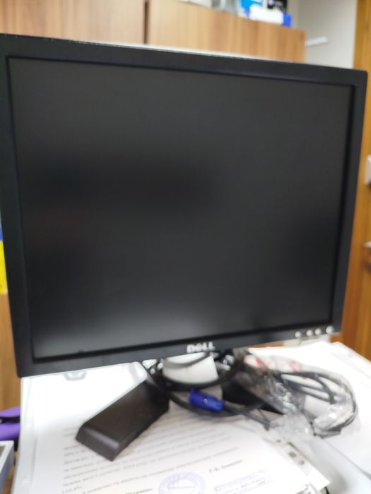 Продам Монитор Dell 17', б/в