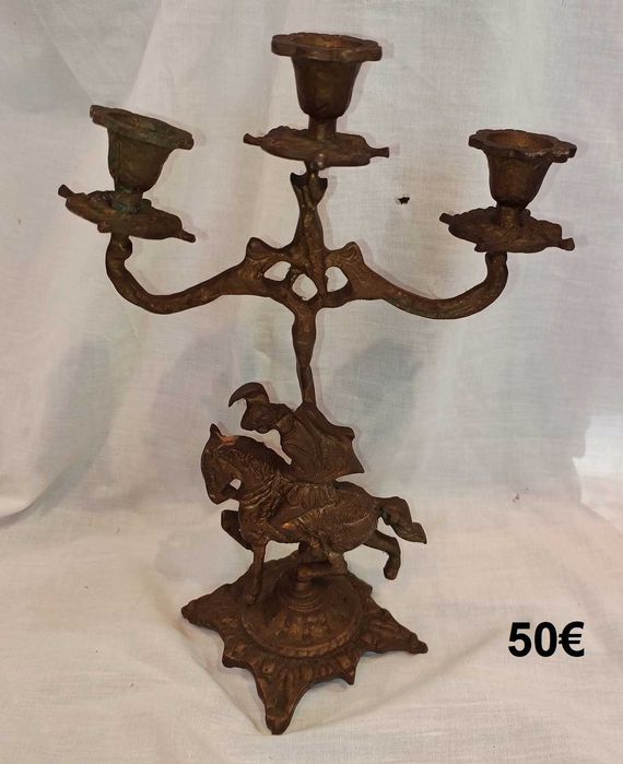 Candelabros e Castiçais