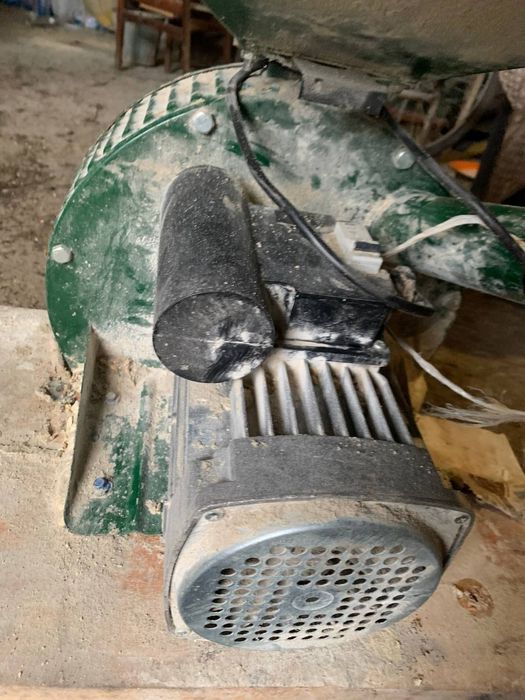 2 млини на продаж