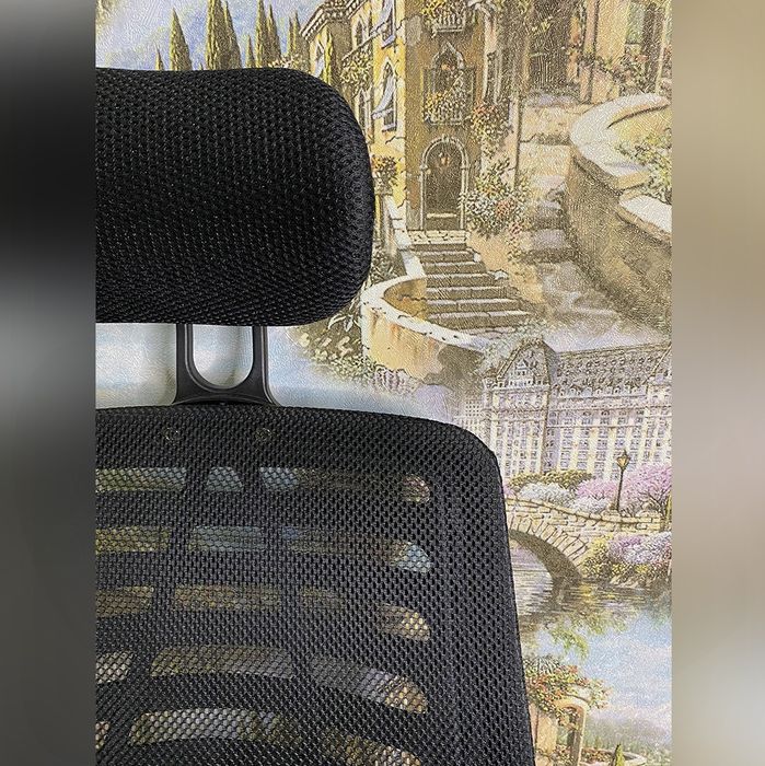 Стул офисный на колесах черный Boston компьютерное кресло для офиса