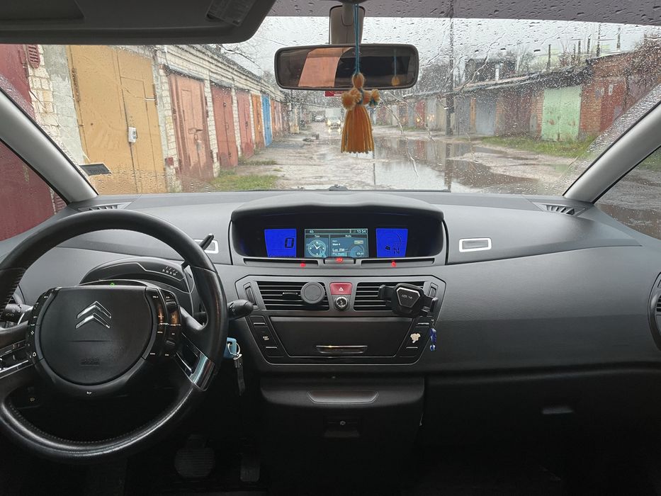Продам Citroen Picaso 4