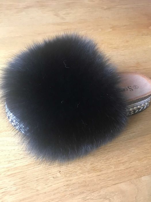 Klapki z naturalnym futrem z lisa 36-41 espadryle