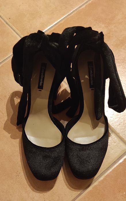 Sandálias de salto alto 36