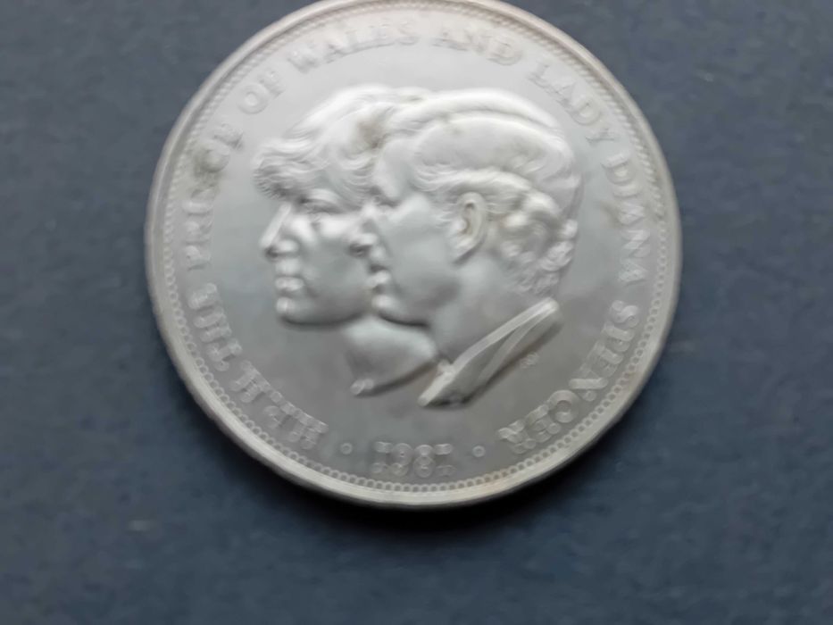 2000 shillings 1947/1997 Elizabeth/Philip e Principe Gales/Lady Diana