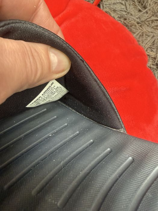 Klapki Under Armour 45, stan bdb