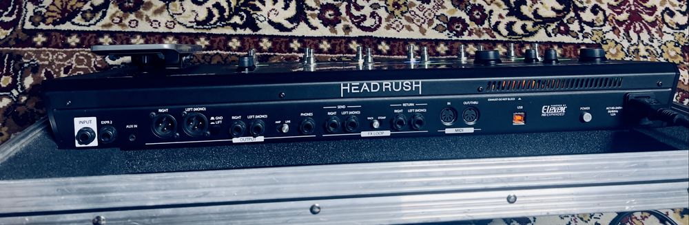 Processador de Multi Fx HeadRush Pedalboard