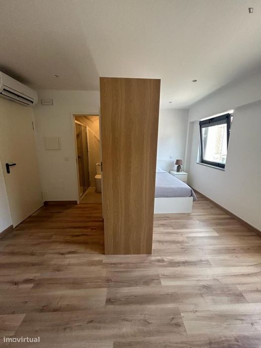 Residência com 22 quartos - localizado em Matosinhos Porto