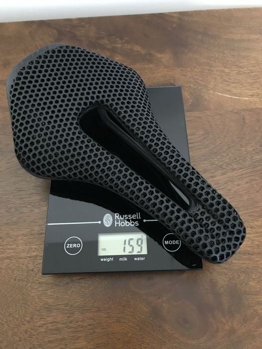 Karbonowe siodełko Ryet Aircode 3D