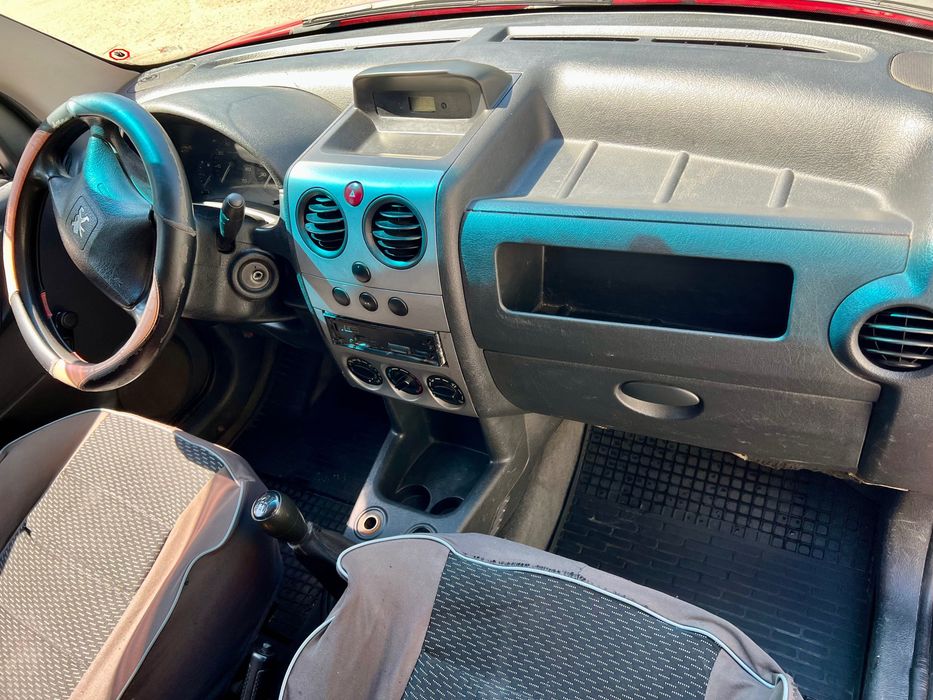 Продам Peugeot Partner 2006 1.6 hdi пассажир