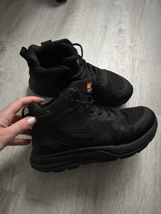 Кросовки зимові підліткові