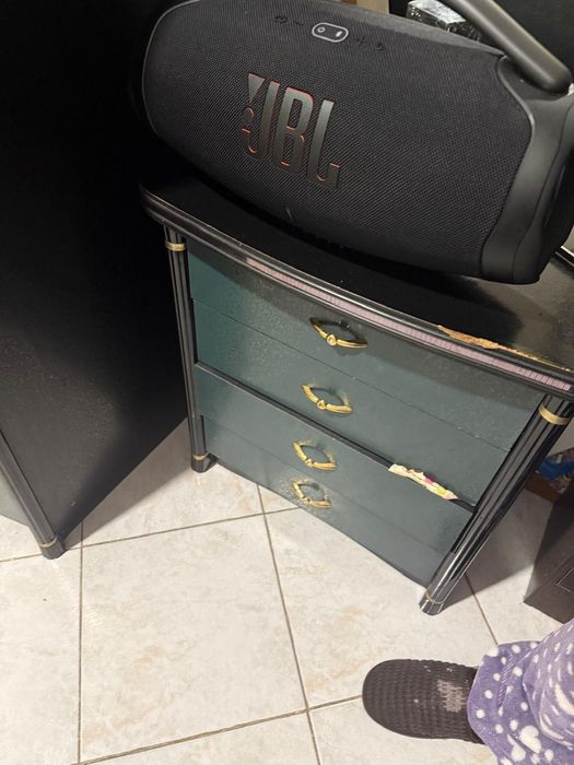 Móveis a bom estados